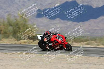 media/Nov-16-2025-Race Pace (Sun) [[8c5fa54630]]/Non Verified Riders (1st 20 Minutes)/3-Turn 3 Inside (11am)/